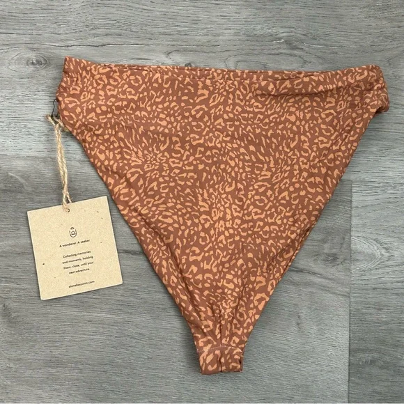 nwt stone fox swim wild cat animal print high waist bikini bottoms Small Womens - Picture 2 of 4